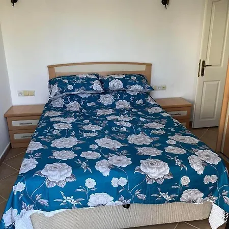 Gokay Luxurious 1 Bed Овачик